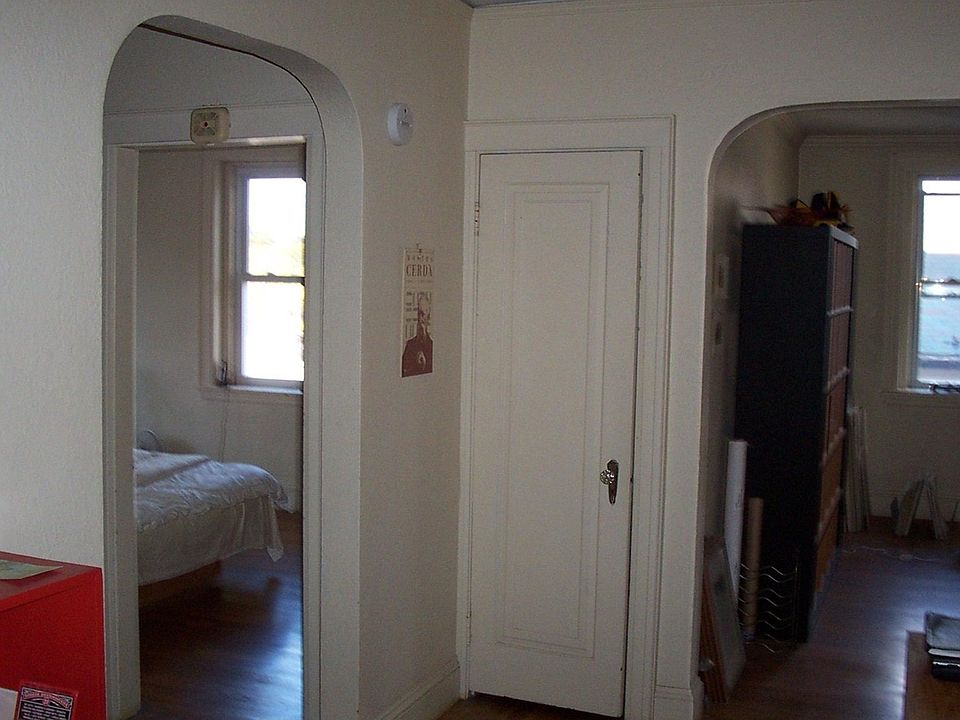 1st image of 2043 Commonwealth Ave #21B