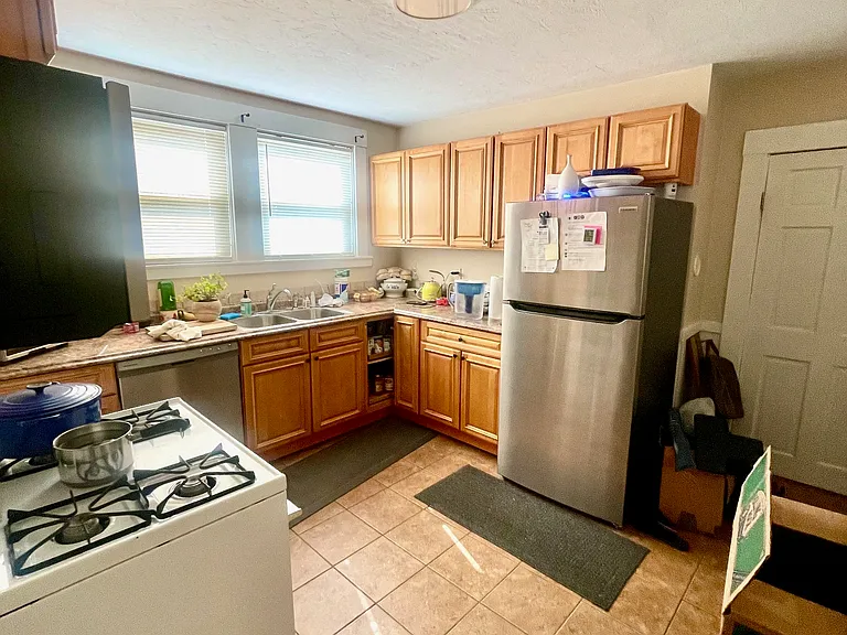 27-29 Dedham St #2 — Photo 9