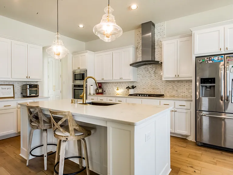 2313 Westlake Ct — Photo 12