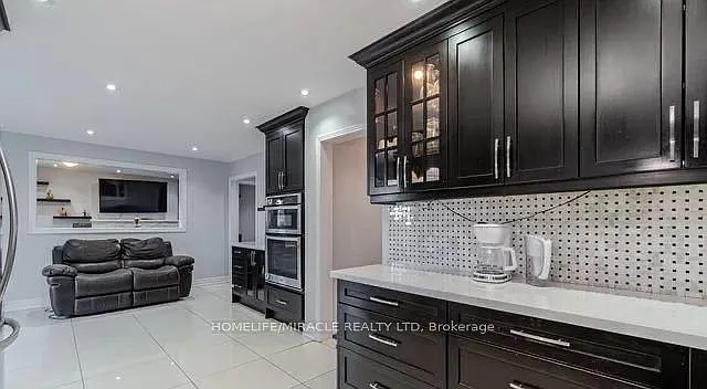 4 bed, $3,500 — Photo 3