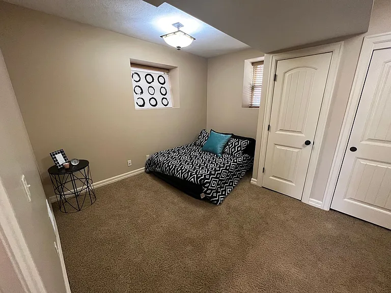 3005 Harney St — Photo 29