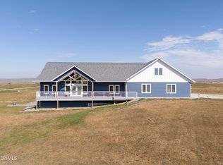 2471 Spaniel Rd, Mandan, ND 58554