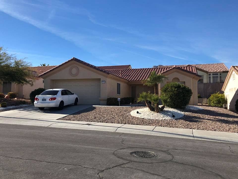 1st image of 2713 Byron Dr