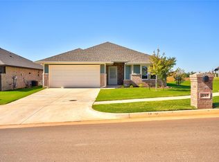 3217 Welling Rd, Edmond, OK 73012