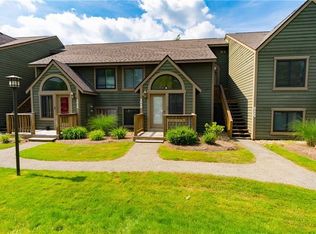 5019 Summit Dr, Hidden Valley, PA 15501