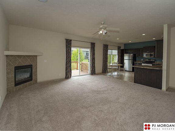 2nd image of 16207 Camden Ave