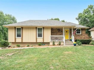 504 S Washington St, Raymore, MO 64083