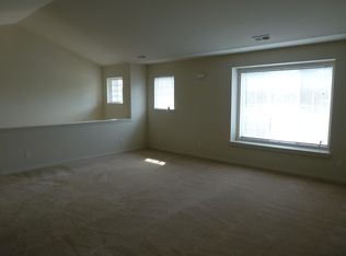 34122 Utica Rd, Fraser, MI 48026