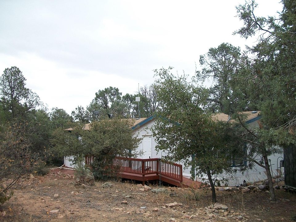 2nd image of 256 W Round Valley Rd