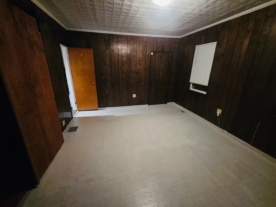 19 Bergen St