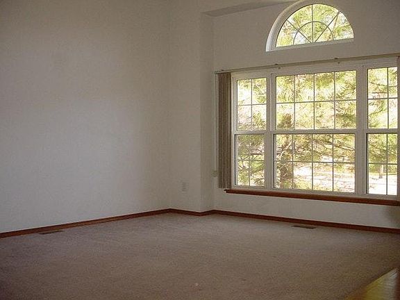 Seperate living room