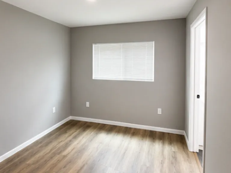 2915 Martin Luther King Jr Way — Photo 4