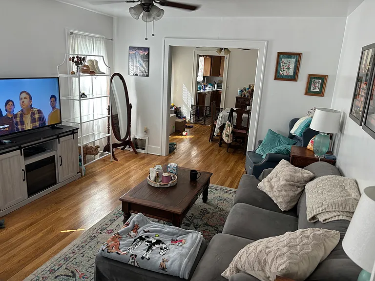 44 Highland Ave #1 — Photo 4