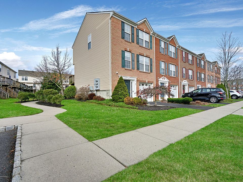 60 Saxton Rd Farmingdale NJ Zillow