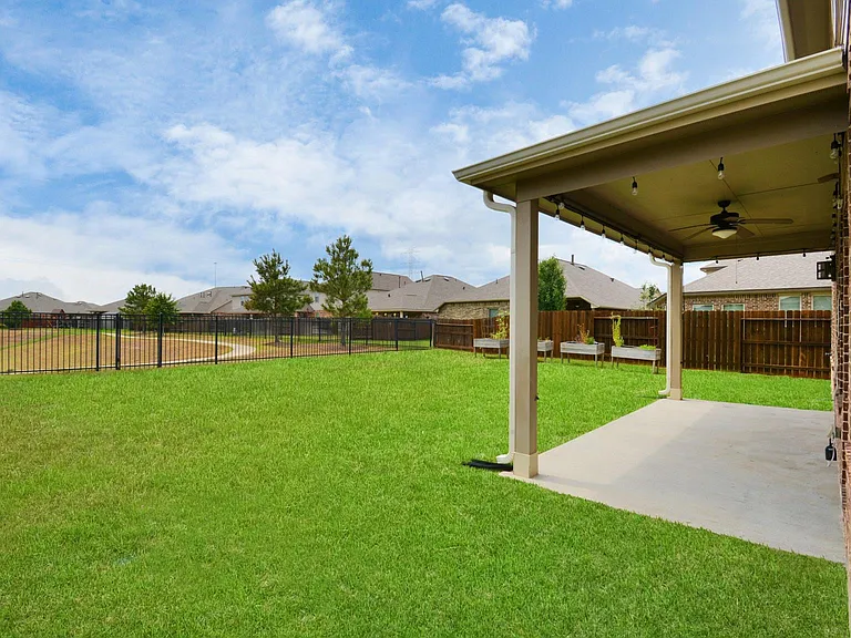3731 Ember Falls Ln — Photo 47