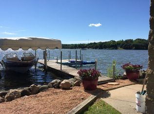 N7239 Chapel Dr, Whitewater, WI 53190