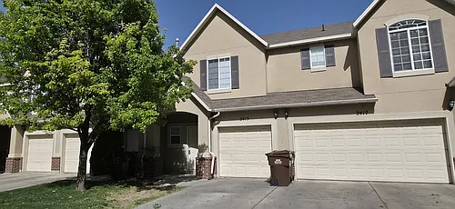 2413 S Big Village Ct Photo 1