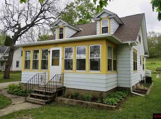 220 Rice St S, Kasota, MN 56050