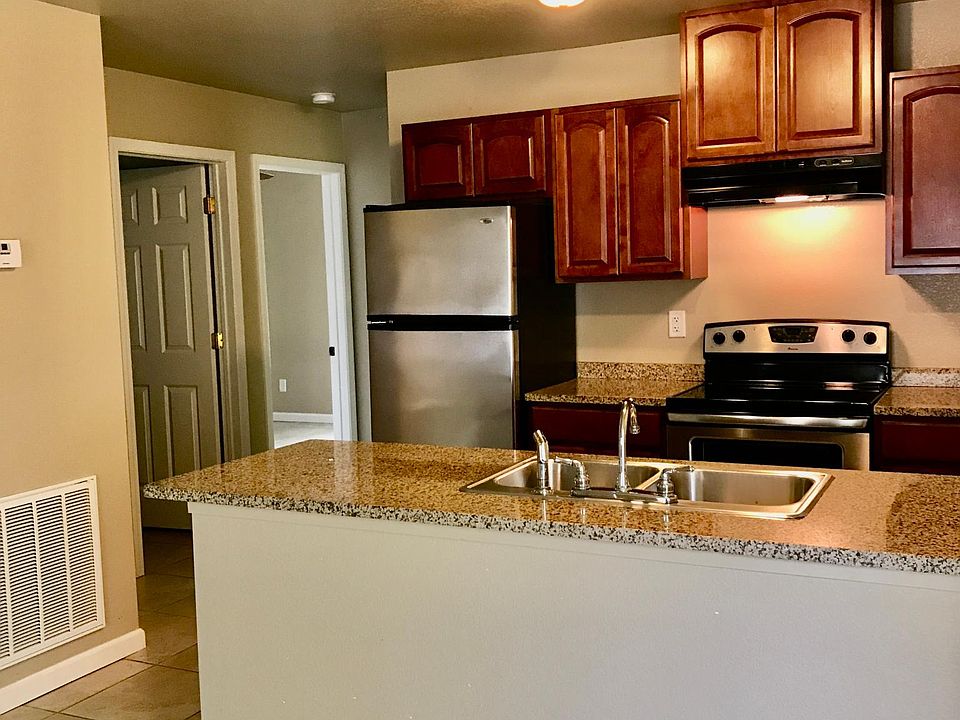 1st image of 600 Petros Ave #B
