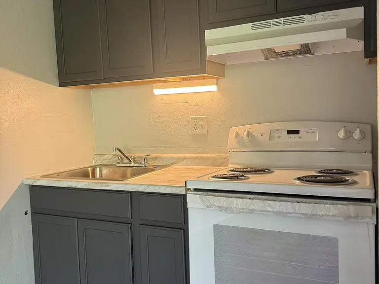 3401 Woodman Dr #108 — Photo 13