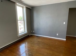 208 S Market St #B-06, Delphi, IN 46923