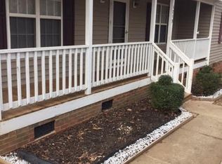 1713 Dream View Ln, Willow Spring, NC 27592