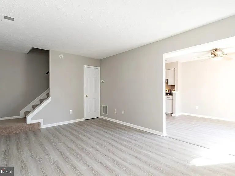 3413 White Fir Ct #A — Photo 3