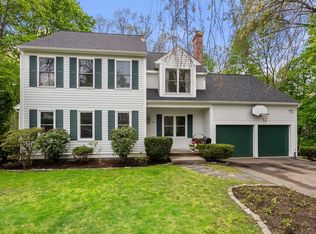 39 Prospect St, Wellesley, MA 02481