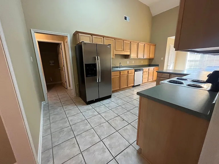 9150 Hervay Cv — Photo 9