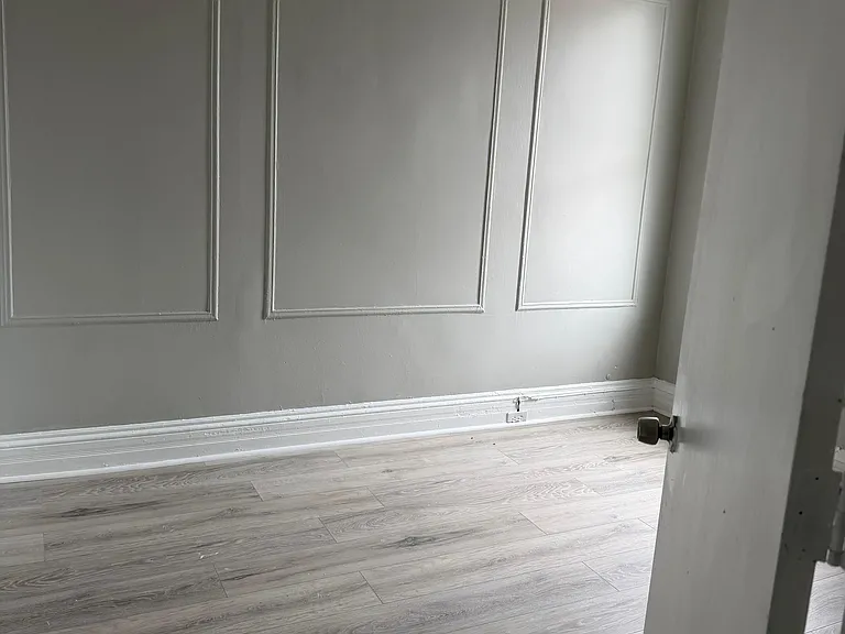 77 Neptune Ave #2A — Photo 5