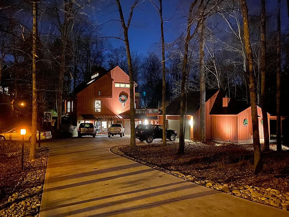 1st image of 5582 Five Knolls Dr
