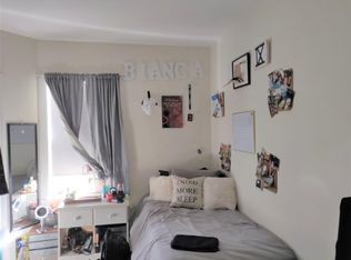 14 Middle St #A1, Newton, MA 02458