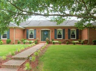 20 Sheffield Ln, Frankfort, KY 40601