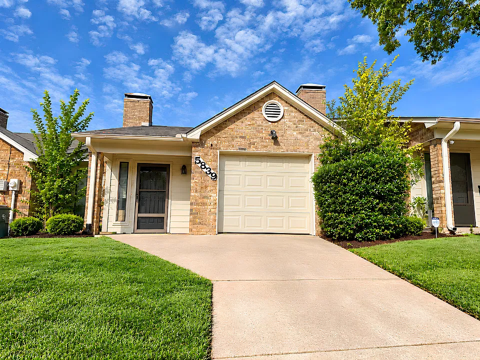 5839 Creekside Cir