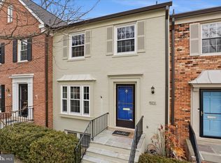 4851 Sangamore Rd #25, Bethesda, MD 20816