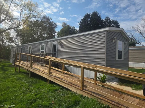 47 Zent Ave, Fredericktown, OH 43019