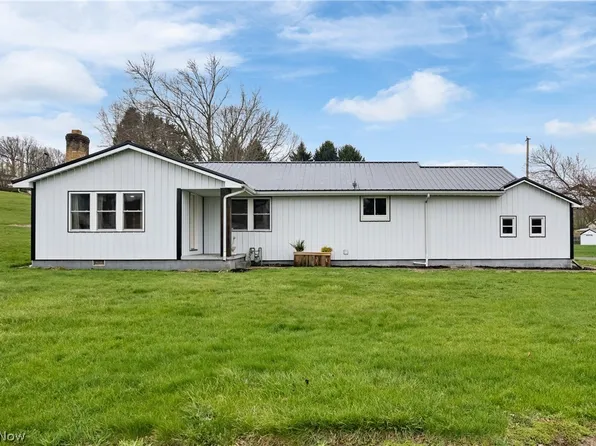 11020 Montgomery Rd, Kensington, OH 44427