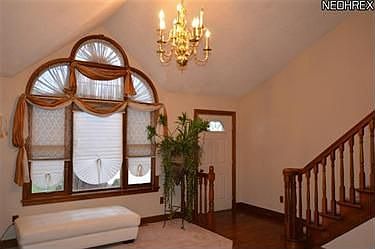 2nd image of 212 Cherrywood Cir