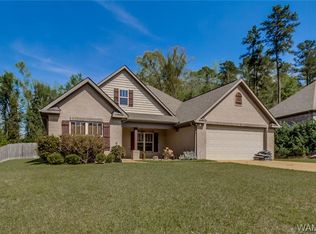 5914 Summit Dr, Northport, AL 35473