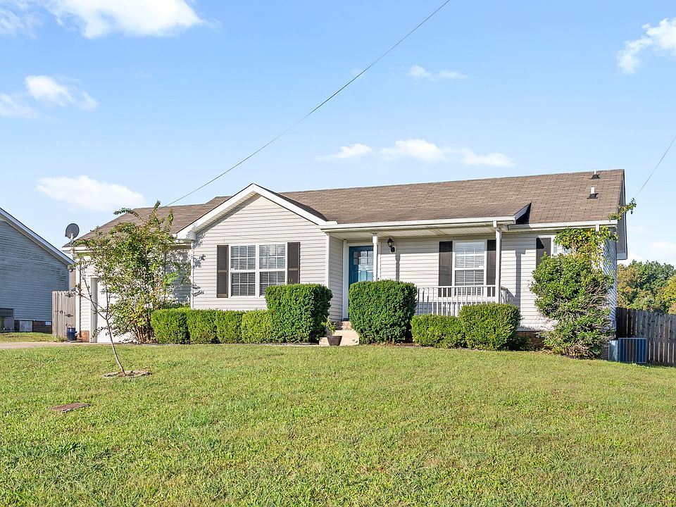 1st image of 1324 Burchett Dr