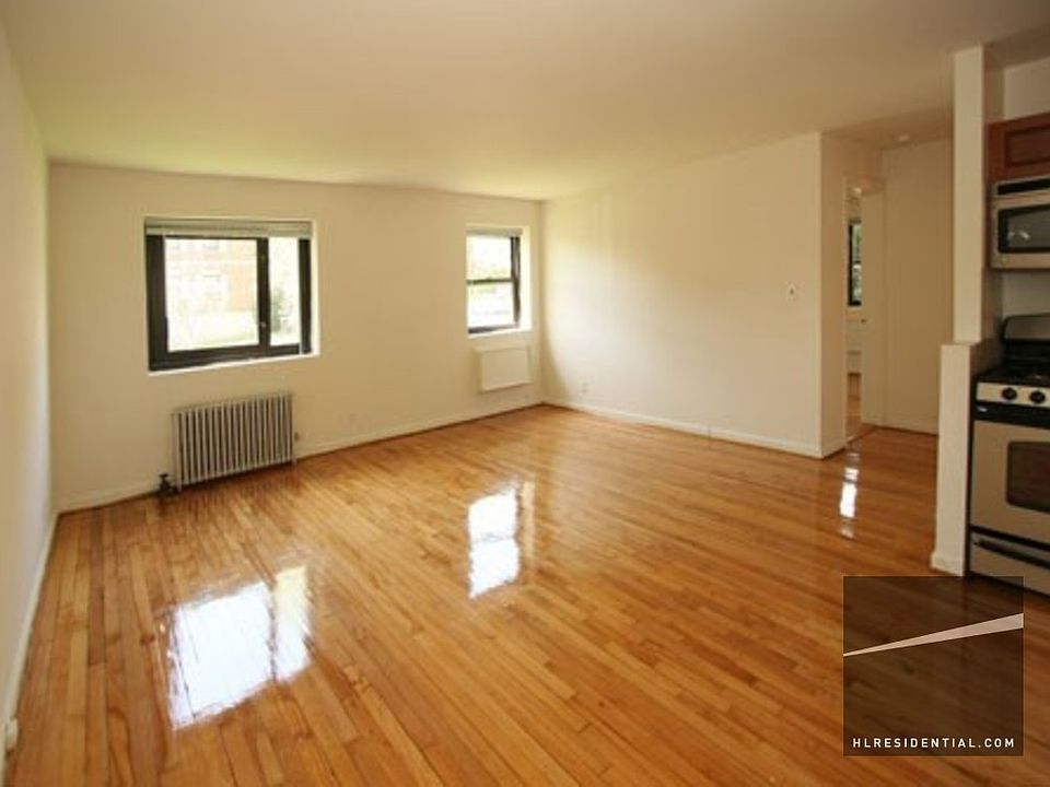2nd image of 20410 43rd Ave APT 2B