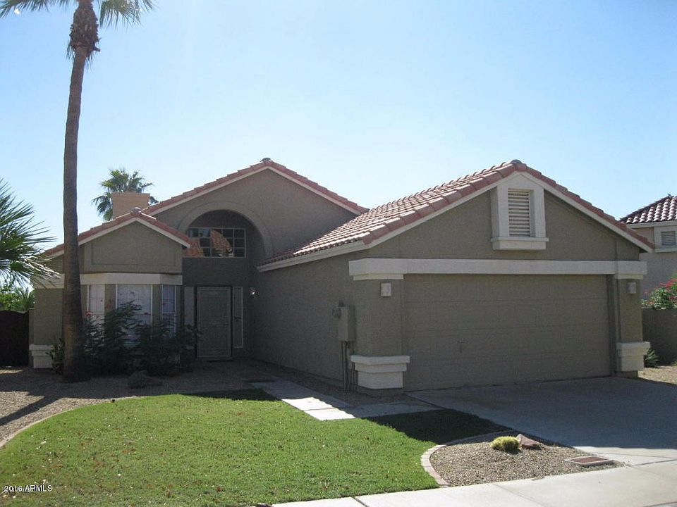1st image of 1215 E Hiddenview Dr