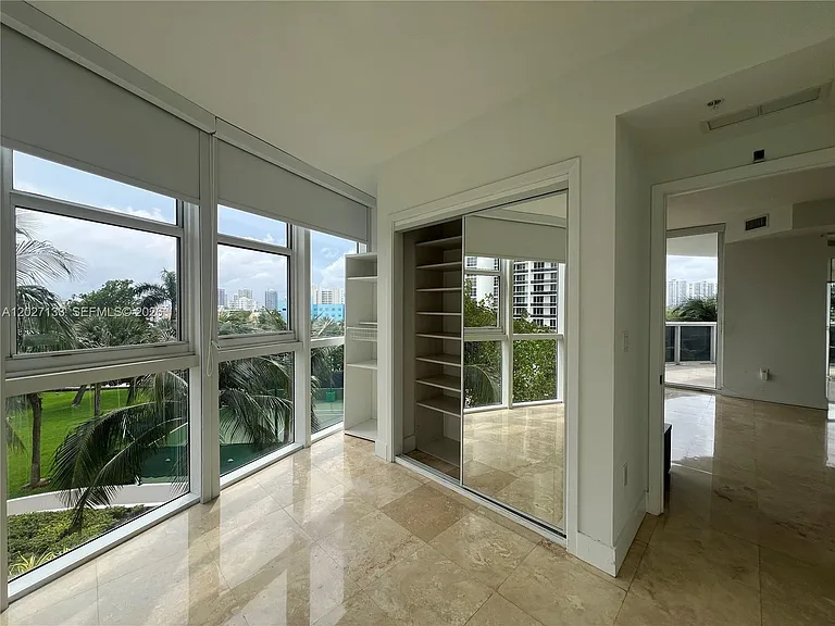 18201 Collins Ave #601A — Photo 28