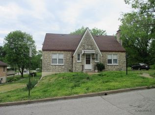 1226 Carter St, Jefferson City, MO 65109
