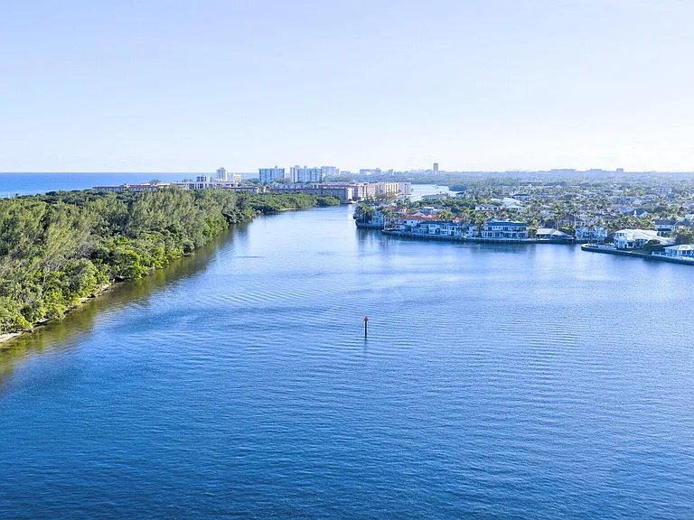 900 NE Spanish River Blvd #2W — Photo 41