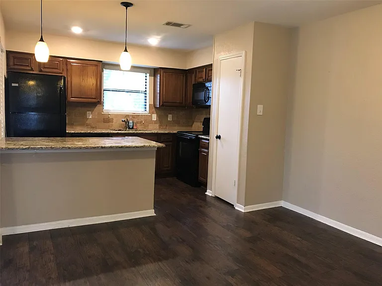 1101 Calico Ln #1420 — Photo 9