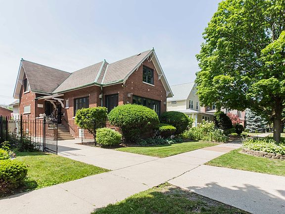 4th image of 5417 W Leland Ave