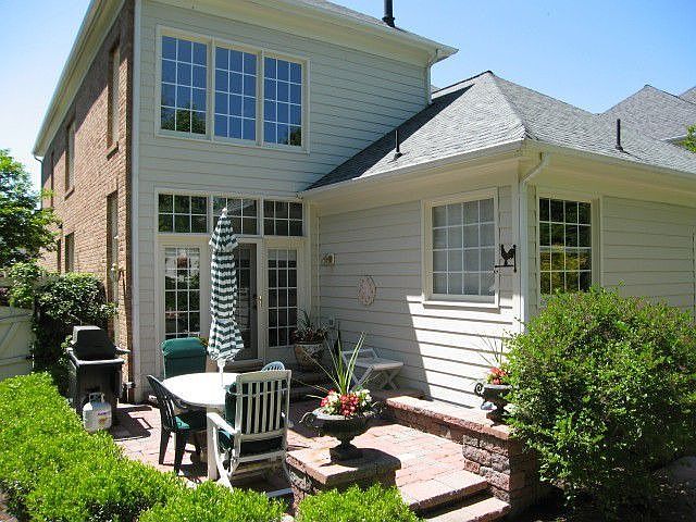 1st image of 3841 Farrcroft Dr