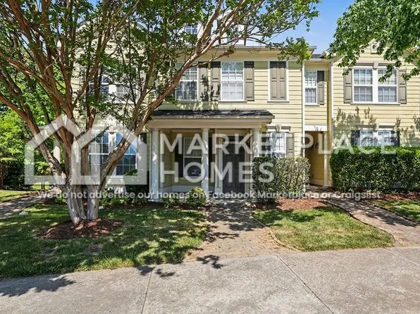 3013 Freeport Dr, Cary, NC 27519