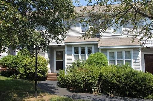 2nd image of 142 Laurelwood Dr